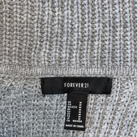 sweater - Picture 2 of 3